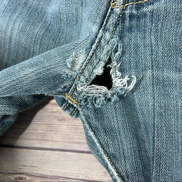 Levi’s 501 36 X 36 Destroyed Butterfly Jeans - Picture 3 of 9